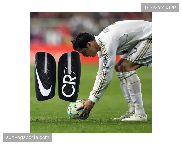 护腿板在足球规则中有哪些具体要求及判罚标准拆解